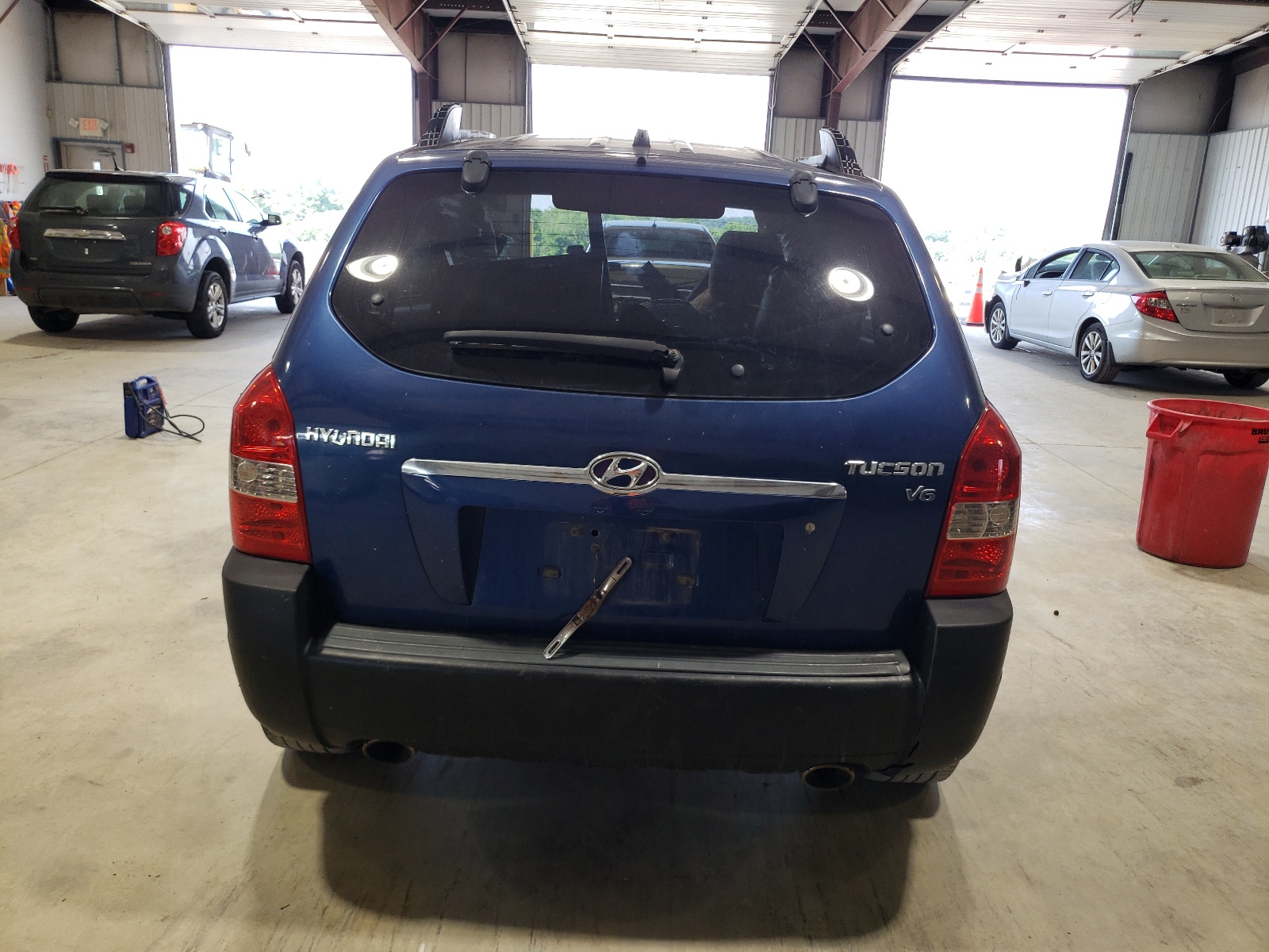KM8JN12D86U307957 2006 Hyundai Tucson Gls