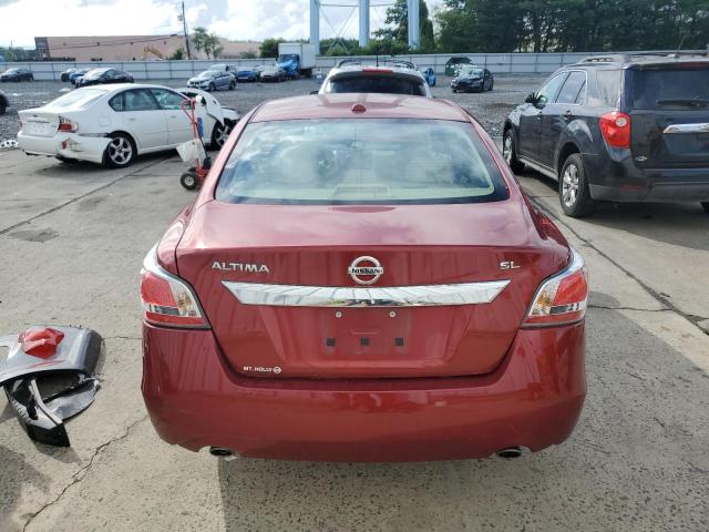 NISSAN ALTIMA 2015 Czerwony