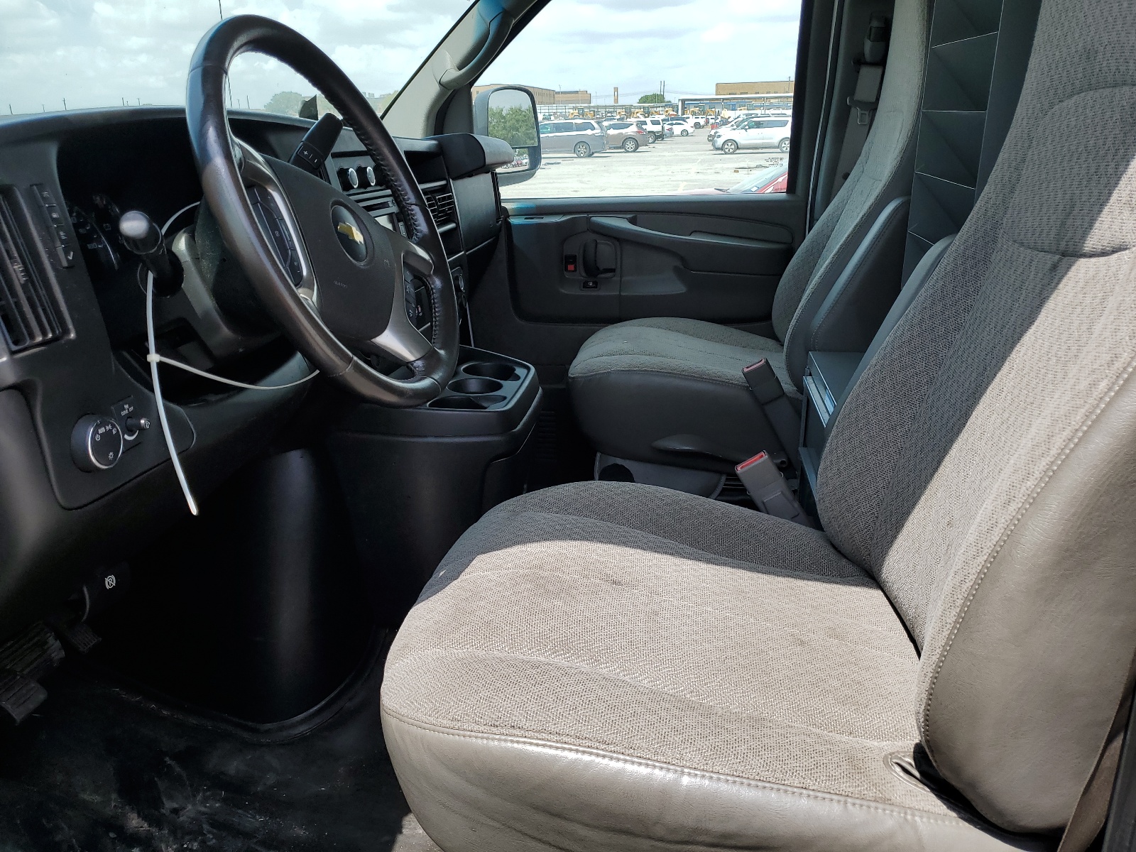 1GCZGUCG9F1280829 2015 Chevrolet Express G3500