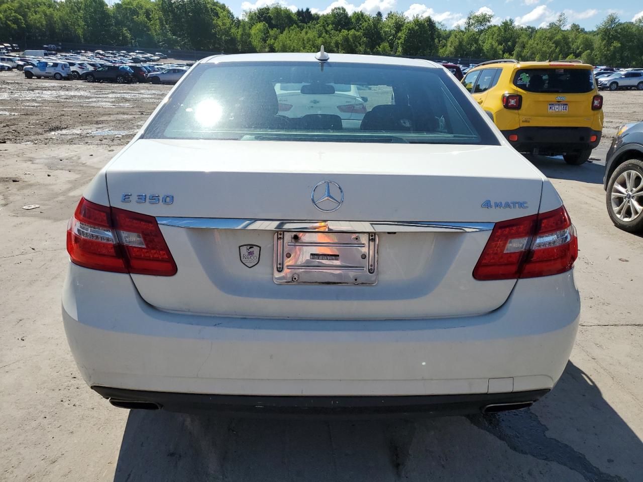 2010 Mercedes-Benz E 350 4Matic VIN: WDDHF8HB8AA068814 Lot: 56210264