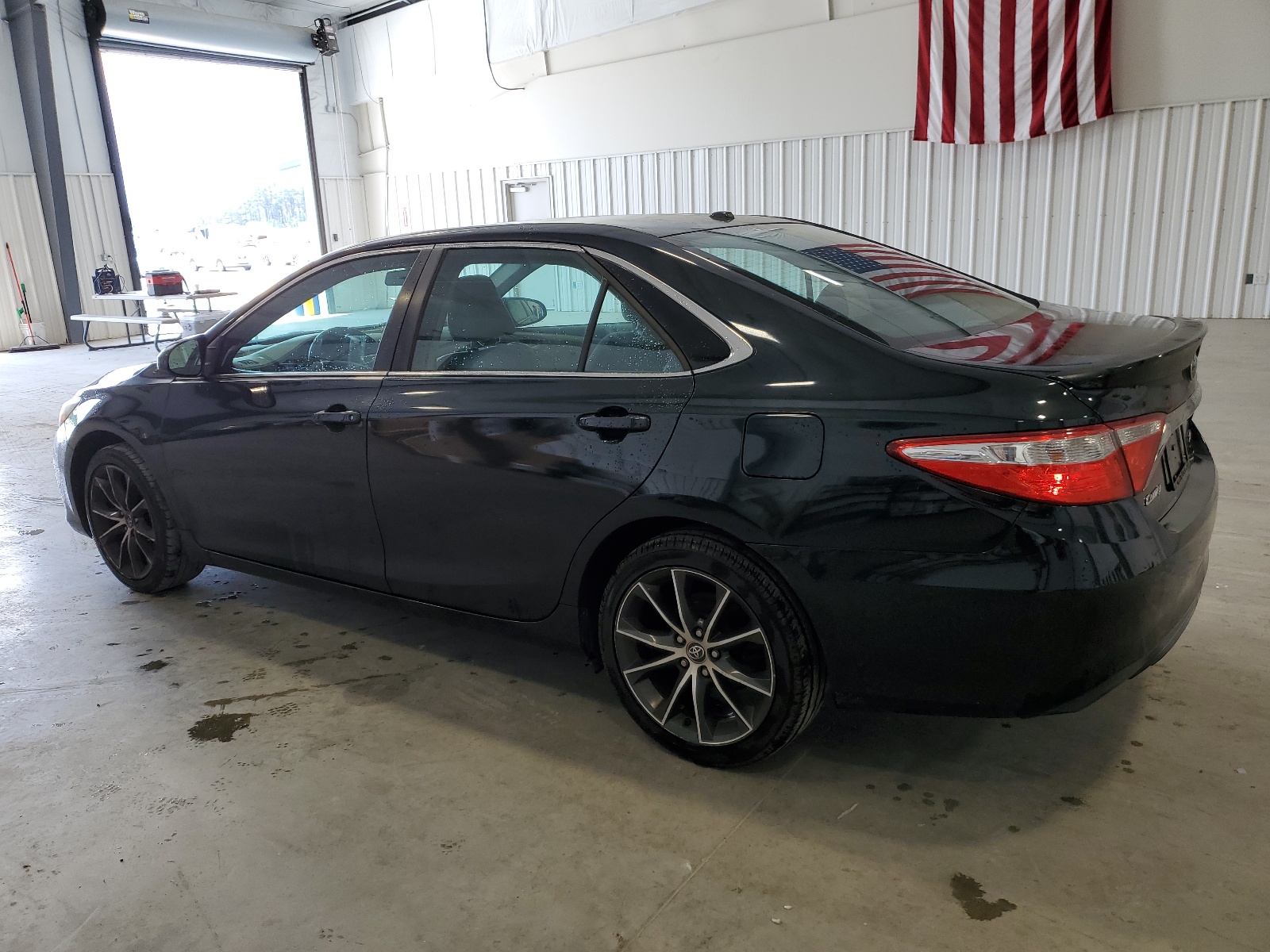 2015 Toyota Camry Le vin: 4T1BF1FK0FU070357