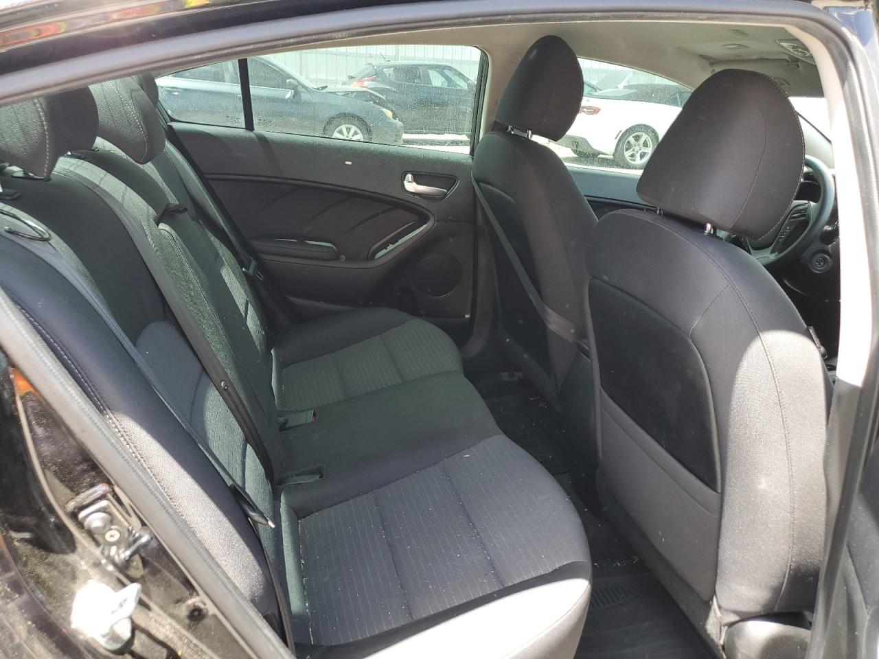 2018 Kia Forte Lx VIN: 3KPFL4A76JE247519 Lot: 60390574