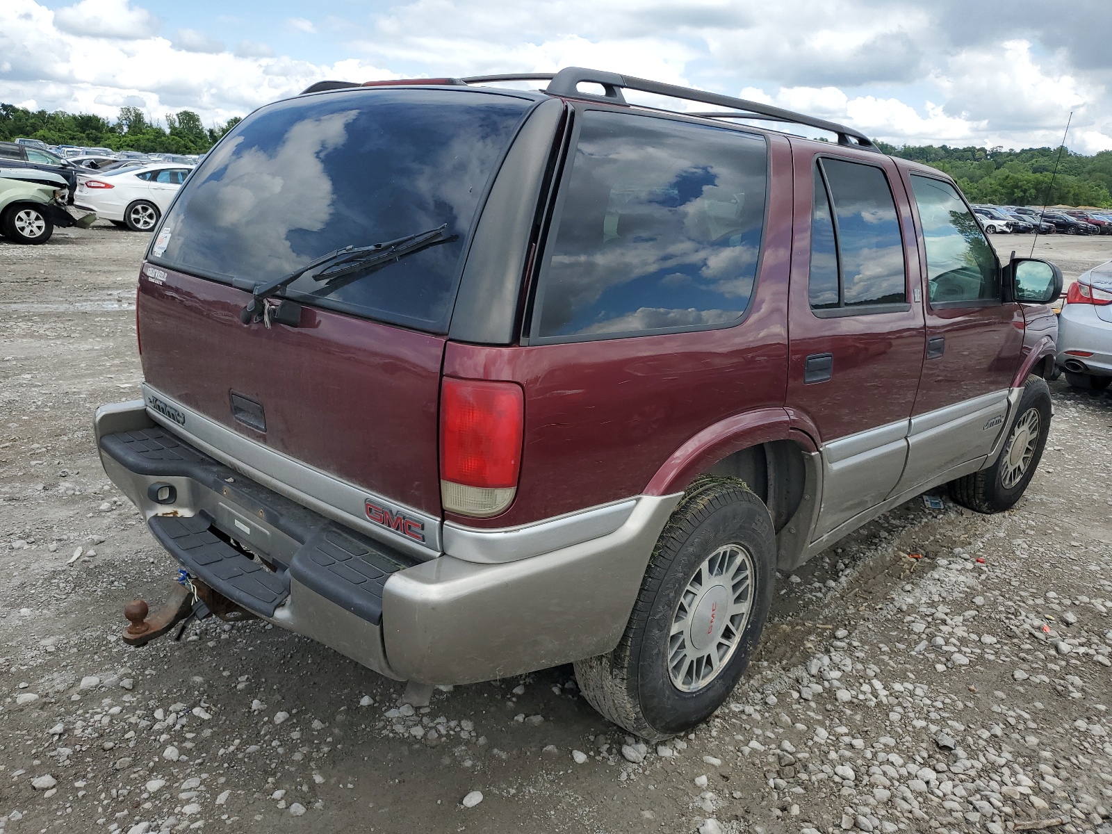 1GKDT13W512185185 2001 GMC Jimmy