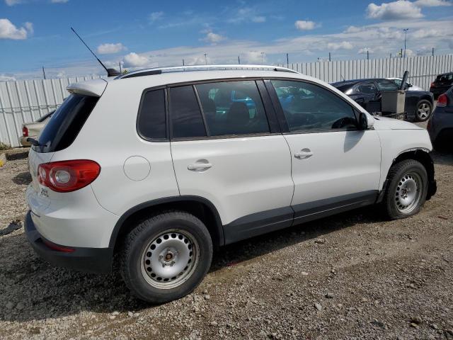 2011 VOLKSWAGEN TIGUAN S