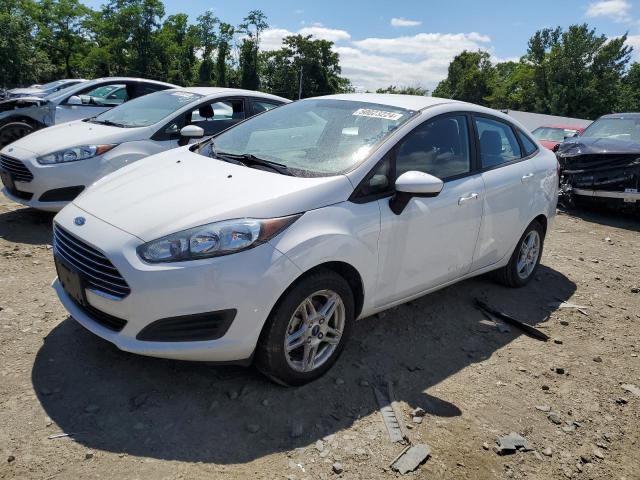 Седаны FORD FIESTA 2017 Белый