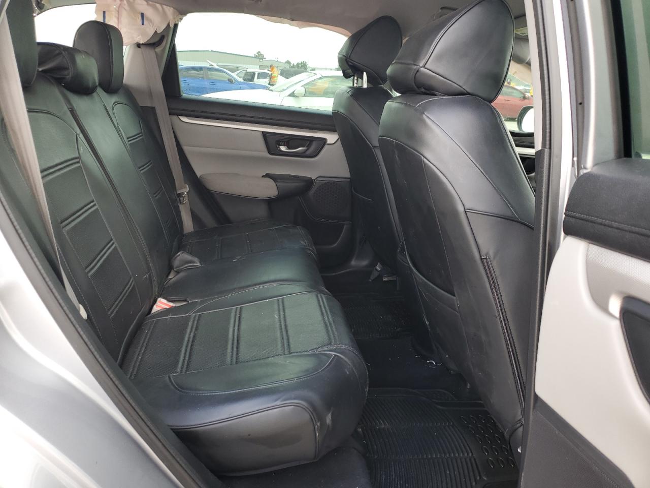 2017 Honda Cr-V Lx VIN: 7FARW5H37HE011340 Lot: 61048834