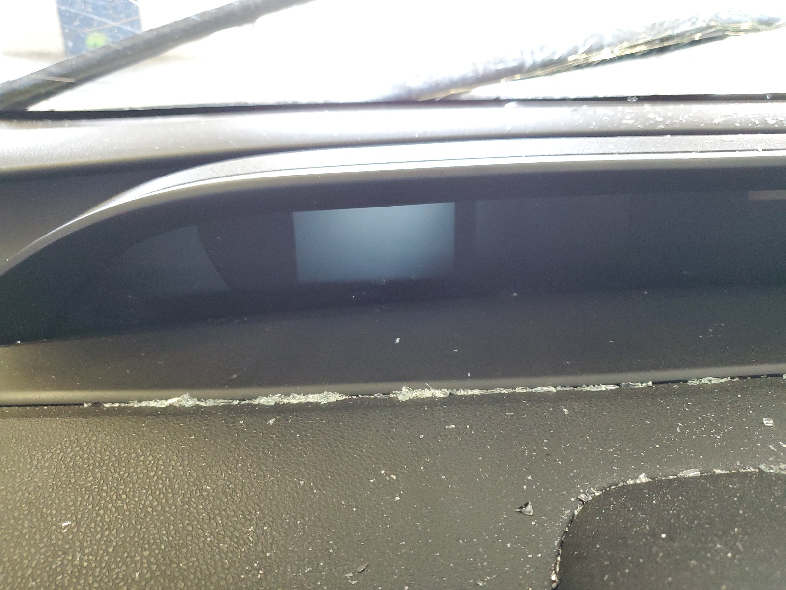 JTDKBRFU4J3070327 2018 Toyota Prius