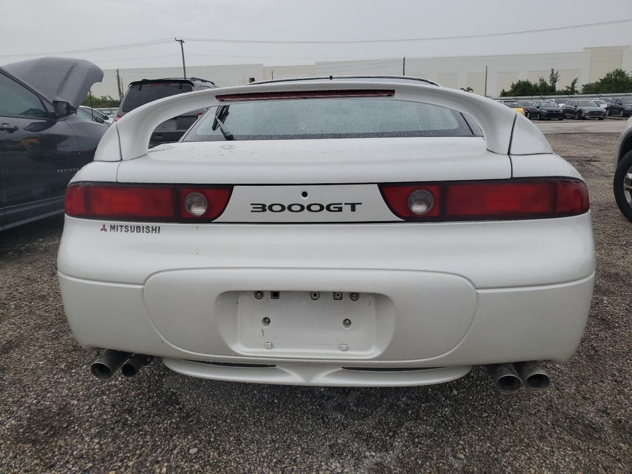 1998 Mitsubishi 3000 Gt VIN: JA3AM44H1WY001781 Lot: 59272004