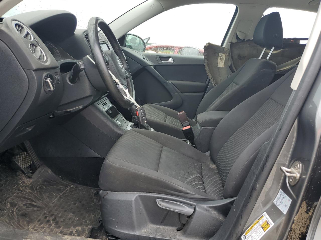 2017 Volkswagen Tiguan S VIN: WVGAV7AX9HK044116 Lot: 59347224