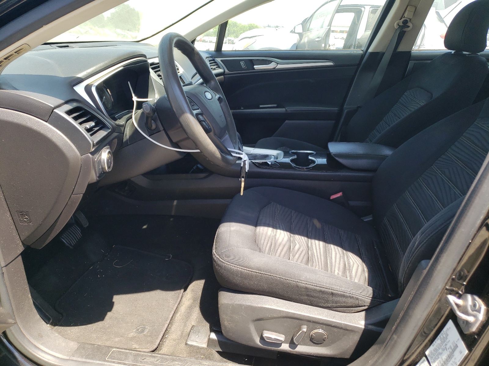 3FA6P0H78GR384262 2016 Ford Fusion Se