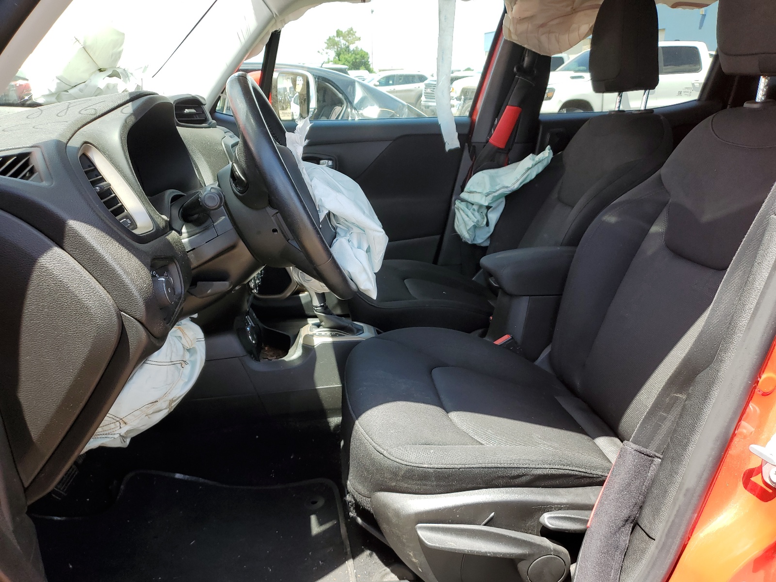 ZACCJBBB1HPE88644 2017 Jeep Renegade Latitude