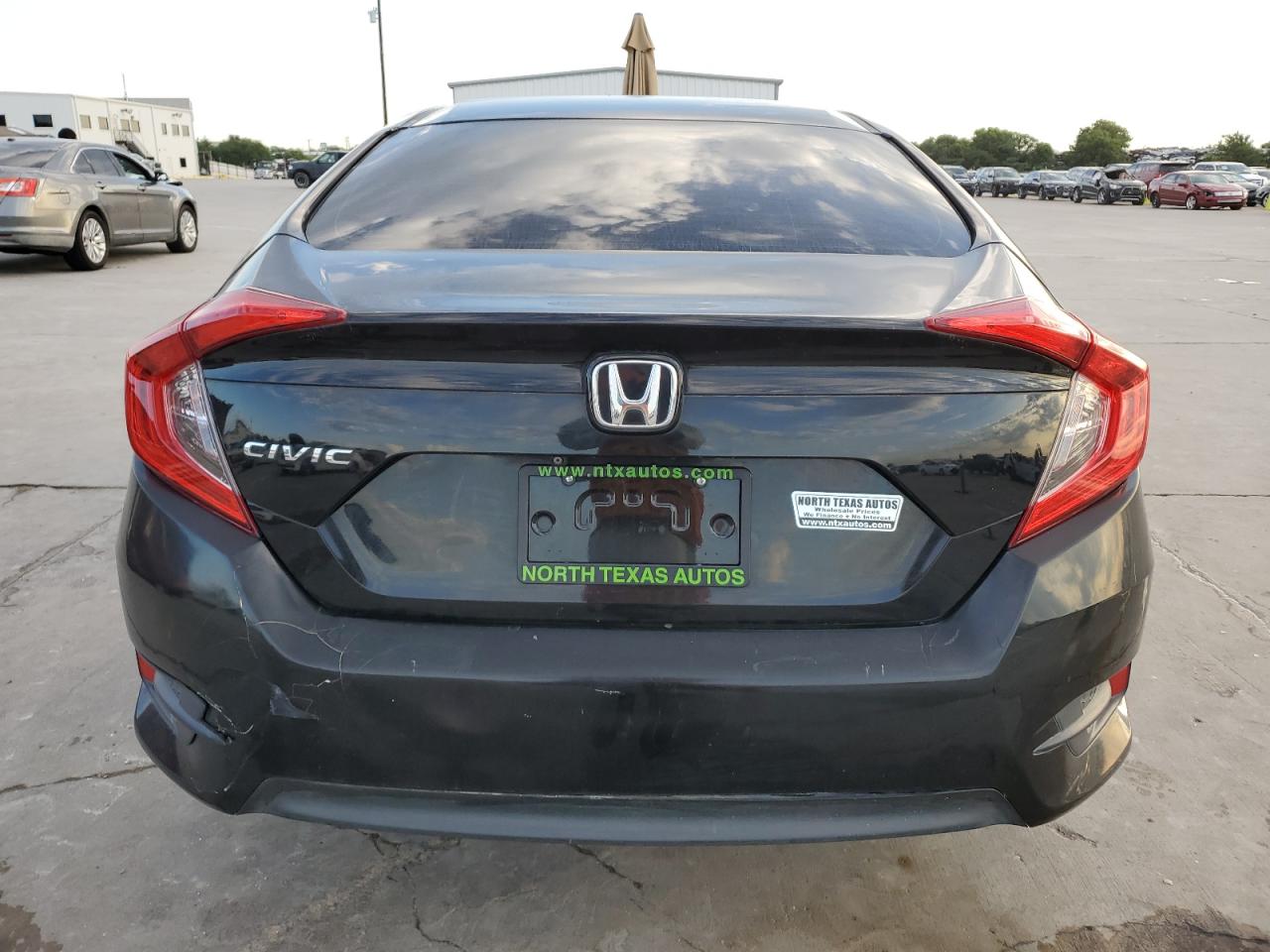 19XFC2F53GE059058 2016 Honda Civic Lx