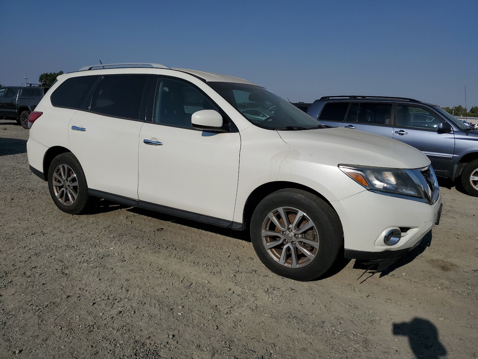 2015 Nissan Pathfinder S vin: 5N1AR2MN9FC687526