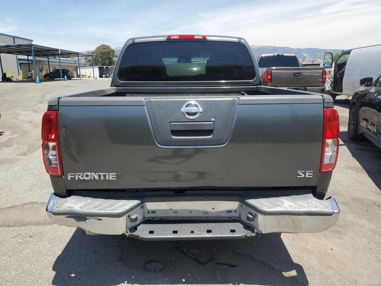 2007 Nissan Frontier Crew Cab Le VIN: 1N6AD07U47C410355 Lot: 59749504