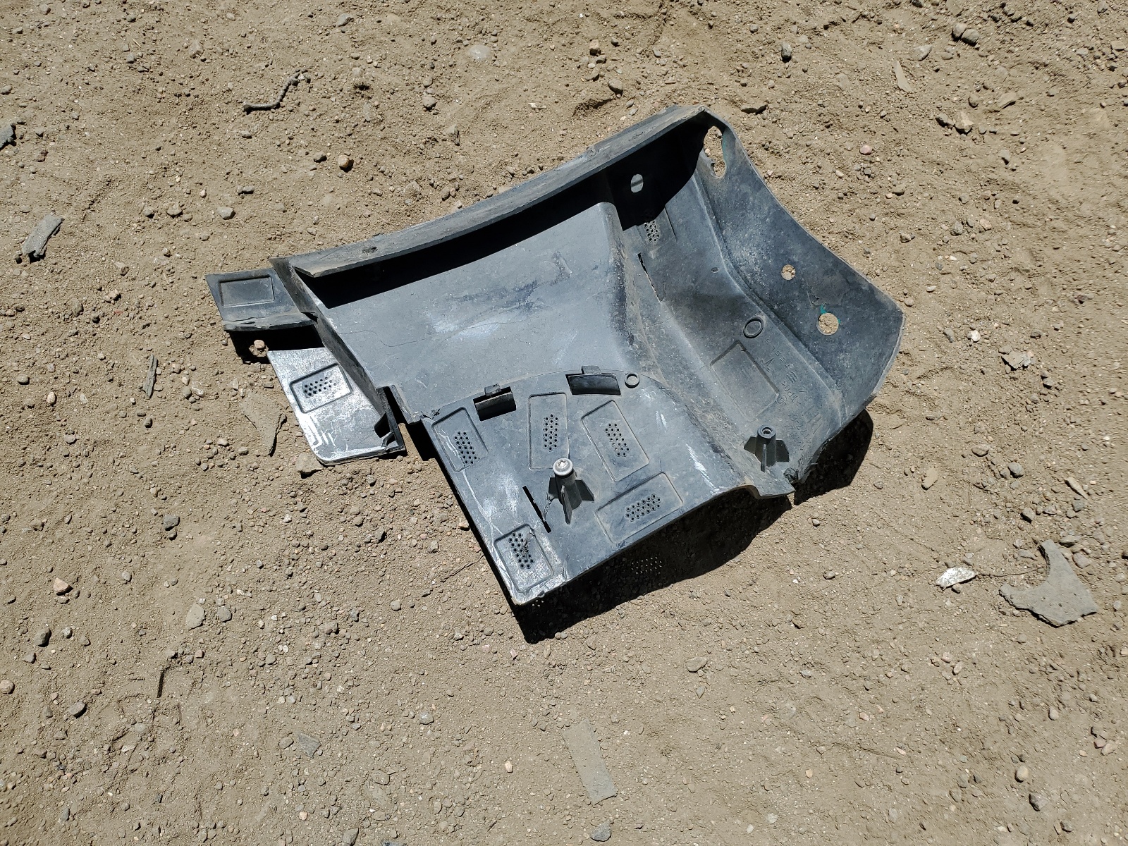 WAUWFAFL9BA137996 2011 Audi A4 Premium Plus