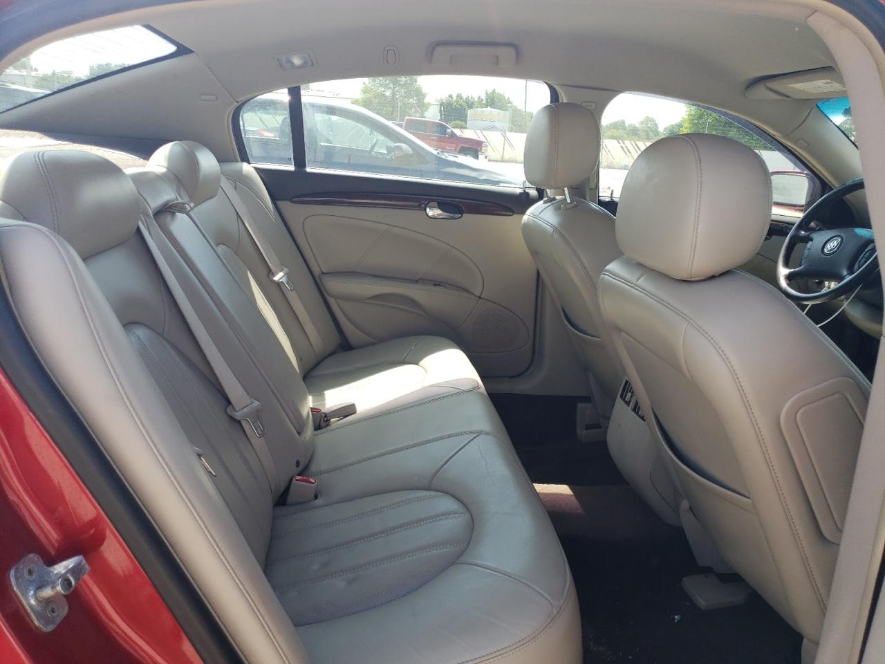 2008 Buick Lucerne - Image 11