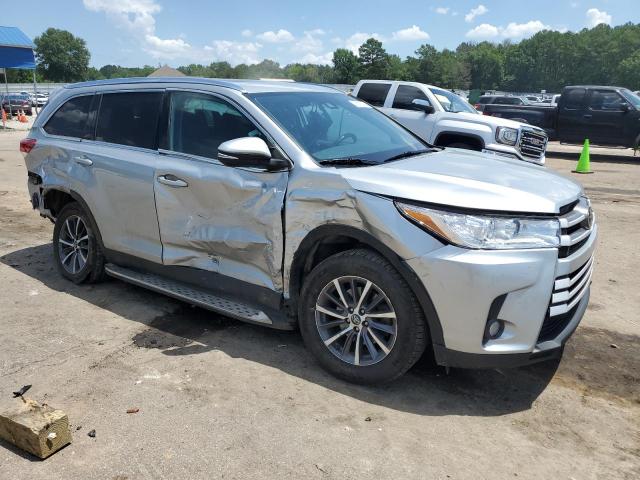 2019 TOYOTA HIGHLANDER 5TDKZRFH4KS562872  59926384