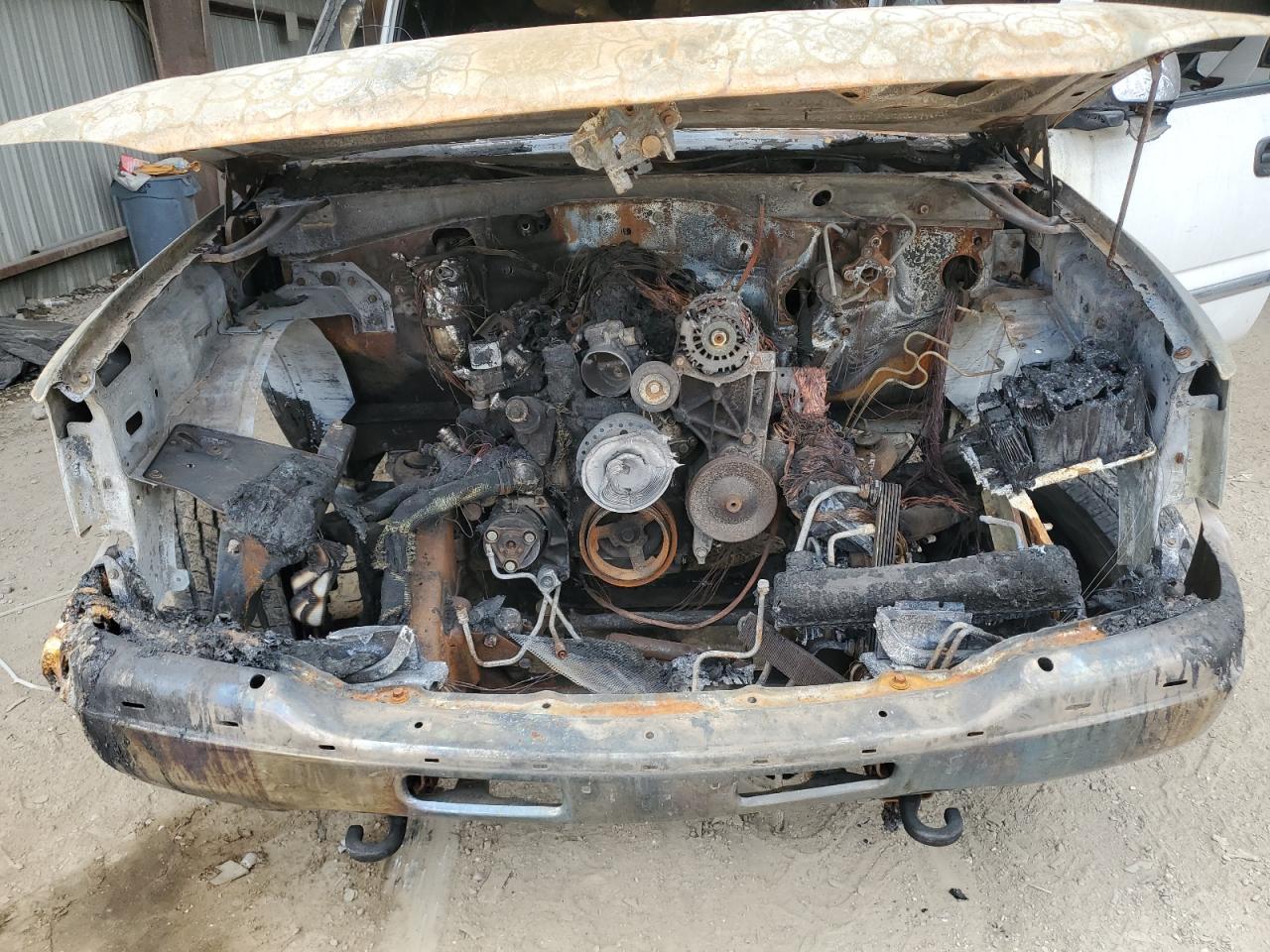 2001 GMC Sierra C2500 Heavy Duty VIN: 1GTHC29UX1E148902 Lot: 58616354