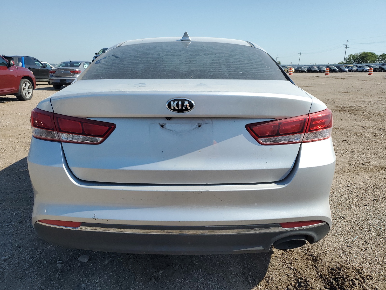 5XXGT4L32HG132030 2017 Kia Optima Lx