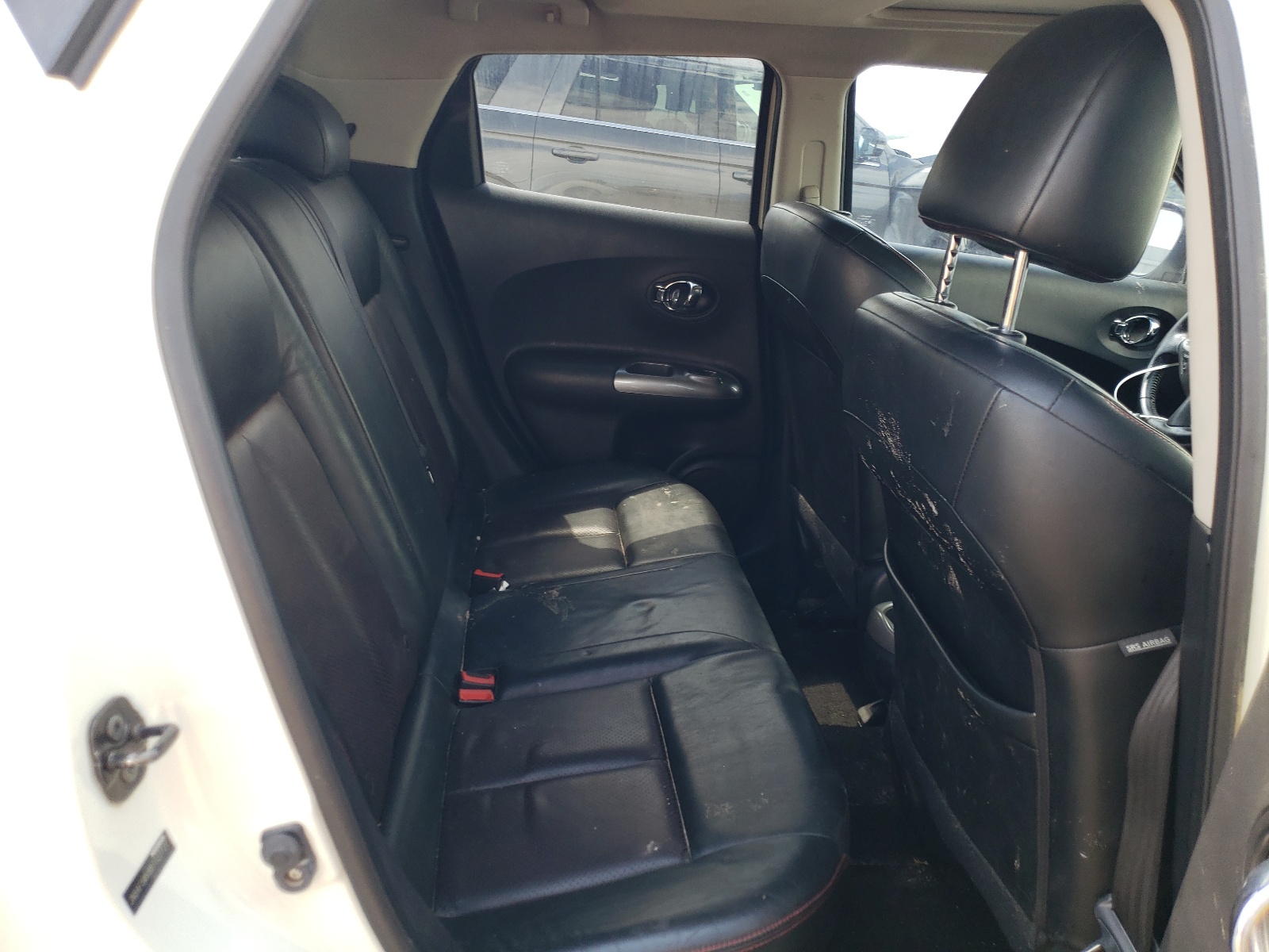 JN8AF5MV8BT022727 2011 Nissan Juke S