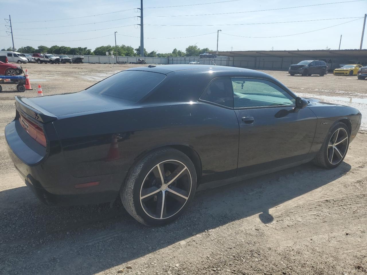 2014 Dodge Challenger - Image 3