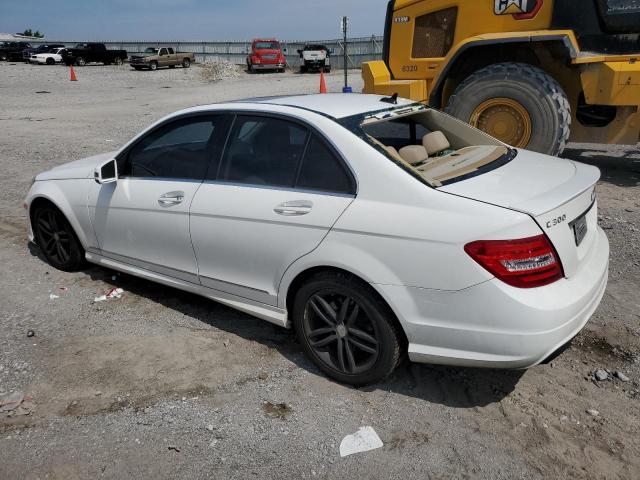  MERCEDES-BENZ C-CLASS 2013 Белый