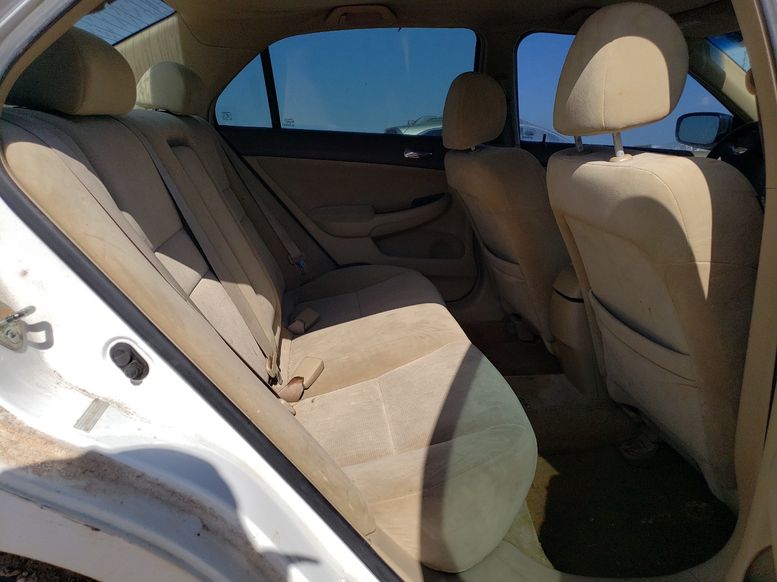 1HGCM564X4A162826 2004 Honda Accord Lx