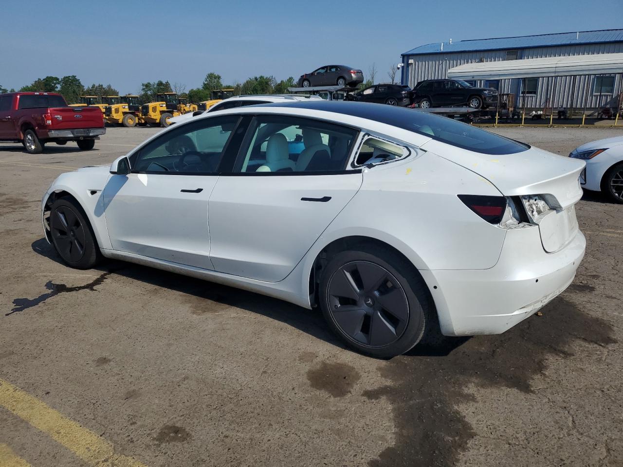 5YJ3E1EB0MF059684 2021 TESLA MODEL 3 - Image 2