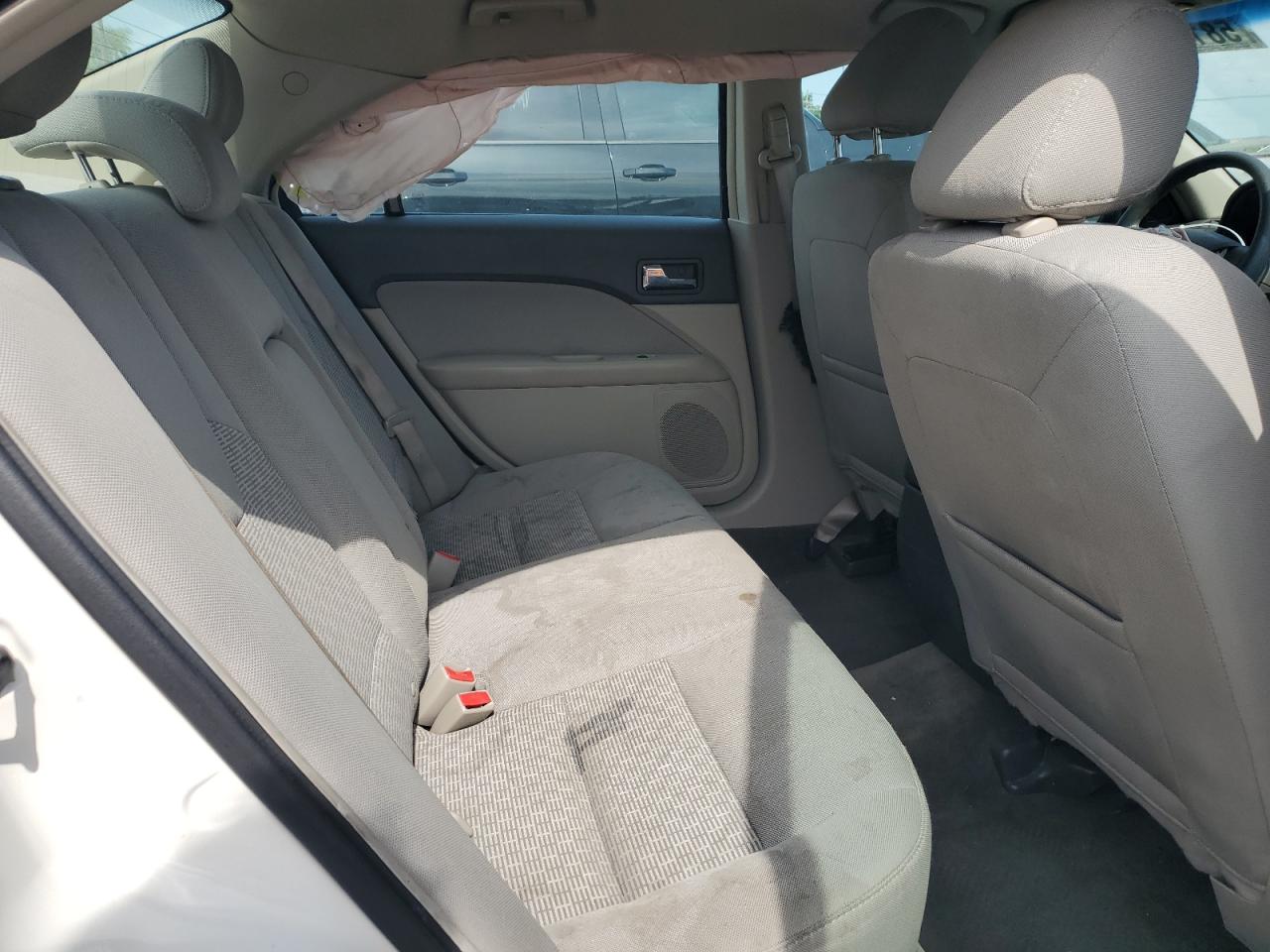 2011 Ford Fusion Se VIN: 3FAHP0HA0BR302070 Lot: 58112544