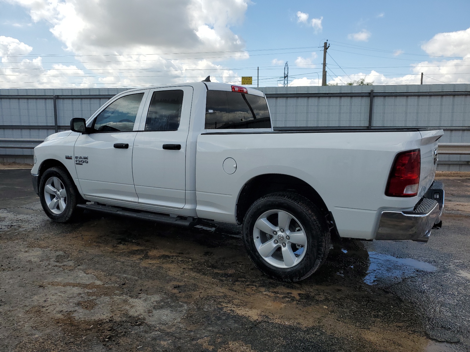 2024 Ram 1500 Classic Tradesman vin: 1C6RR7FT3RS143976