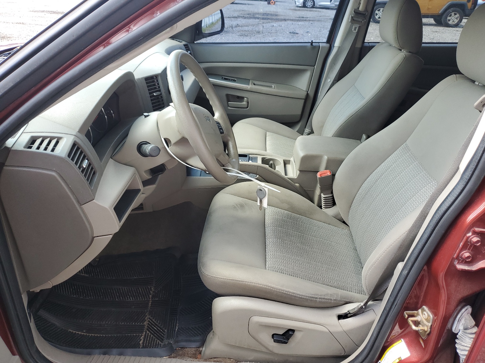 1J8GS48K07C624081 2007 Jeep Grand Cherokee Laredo