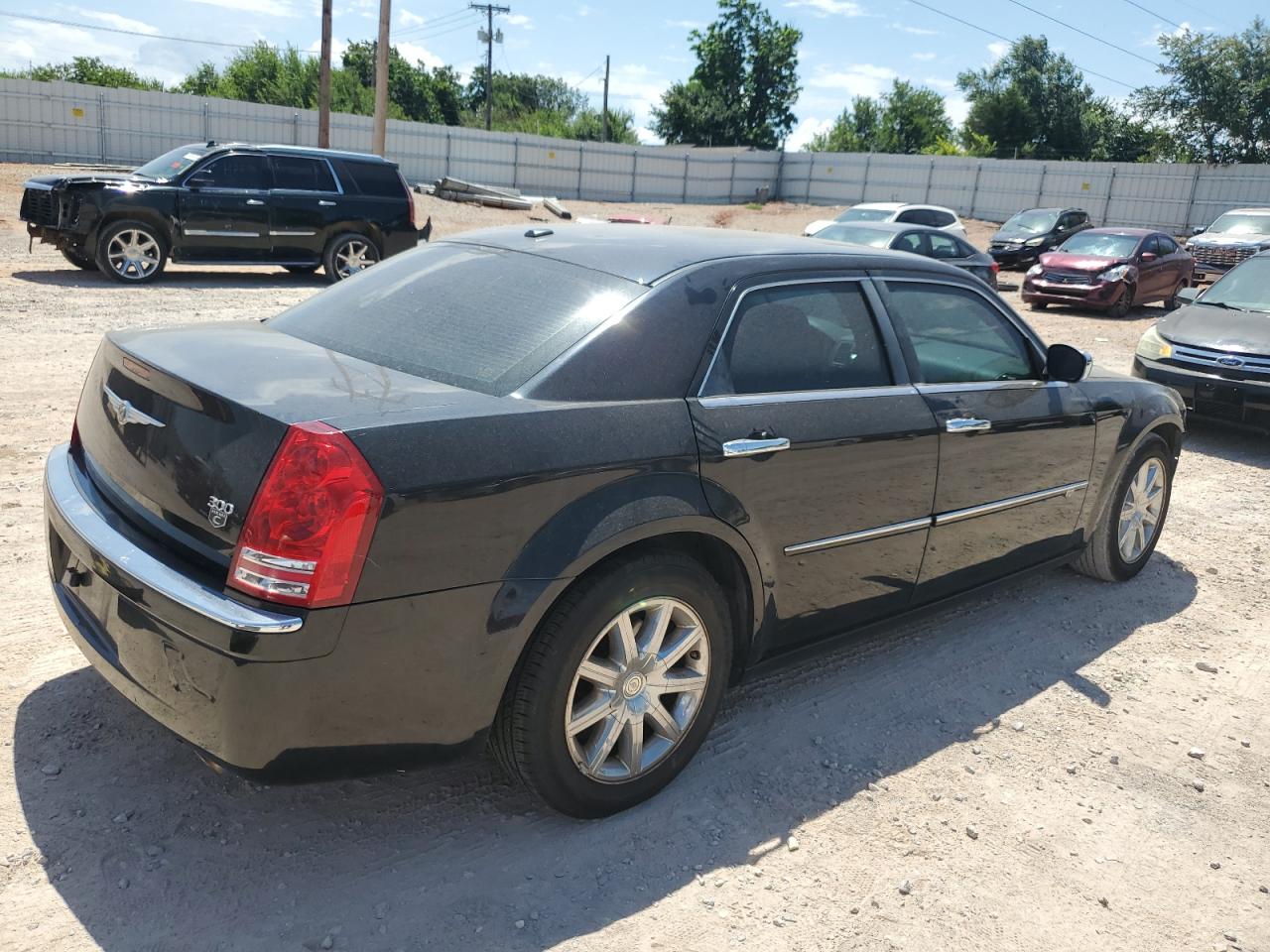 2009 Chrysler 300 - Image 3