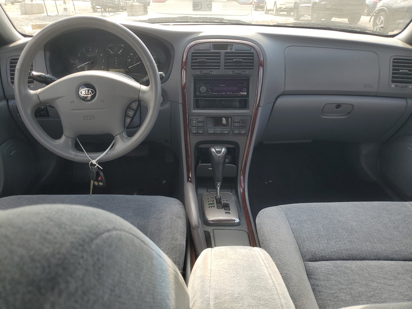 KNAGD128645312096 2004 Kia Optima Lx