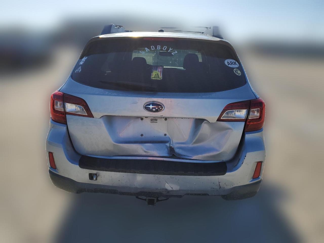 2015 Subaru Outback 3.6R Limited VIN: 4S4BSEJC1F3226883 Lot: 56207834