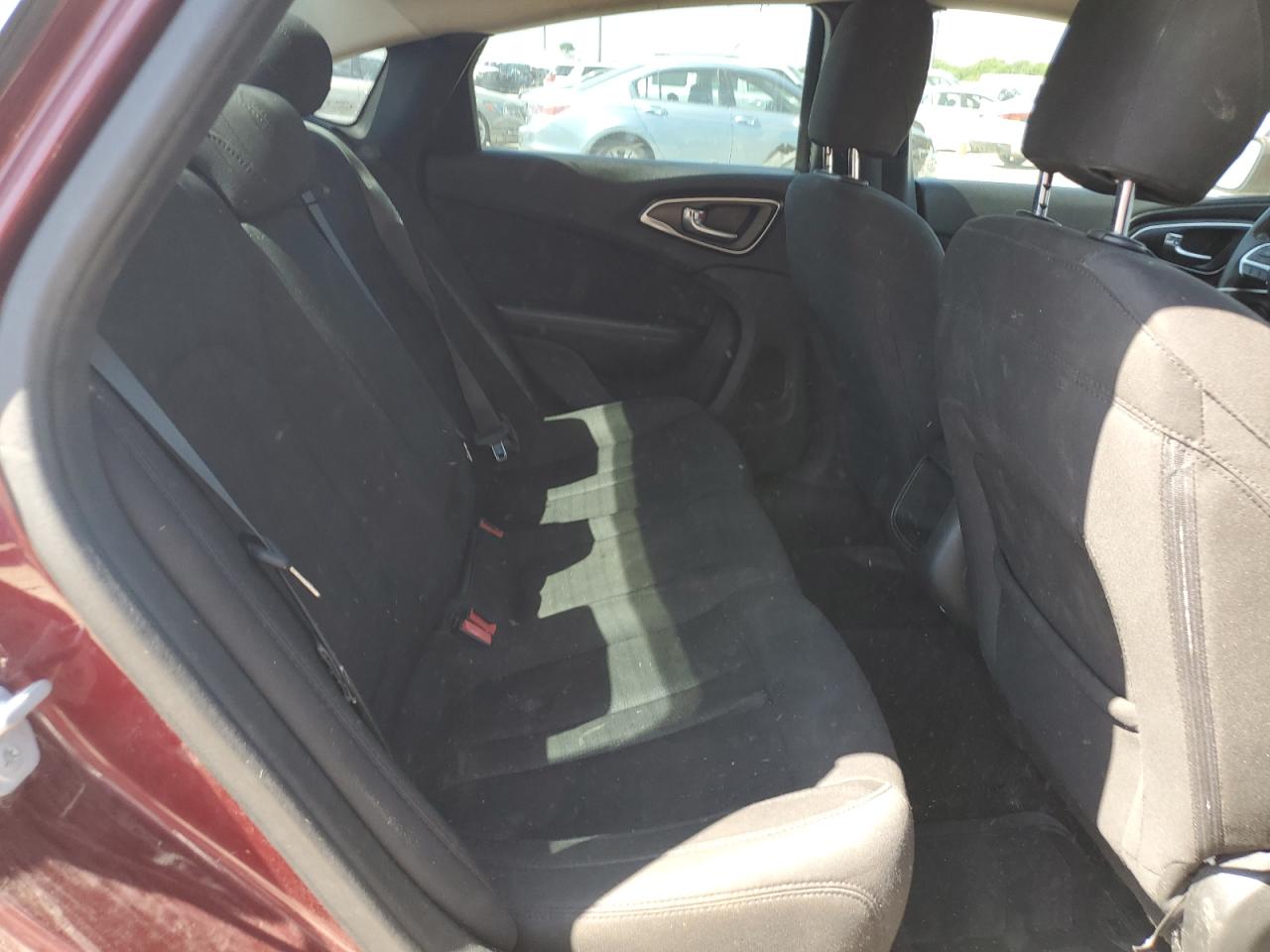 2015 Chrysler 200 Limited VIN: 1C3CCCAB4FN579659 Lot: 61044514