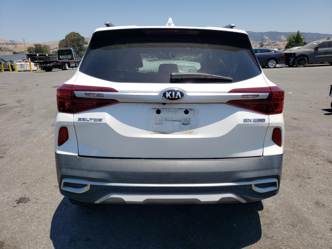 2021 Kia Seltos Sx VIN: KNDETCA26M7152764 Lot: 60106684