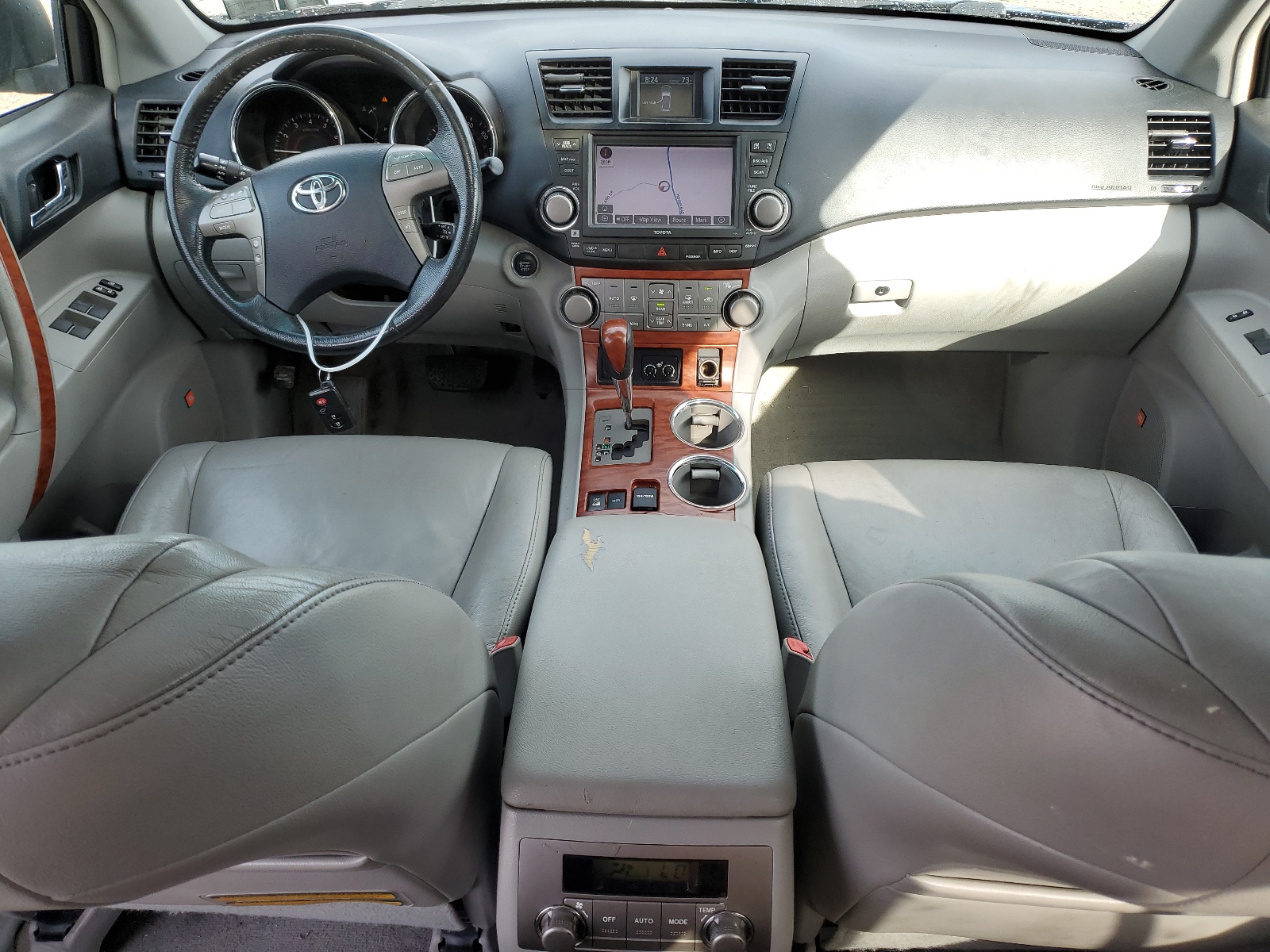 5TDDK3EH9AS025828 2010 Toyota Highlander Limited