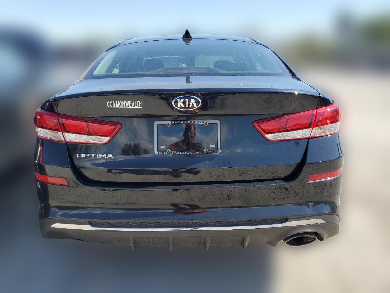 2019 Kia Optima Lx VIN: 5XXGT4L37KG353386 Lot: 52698944