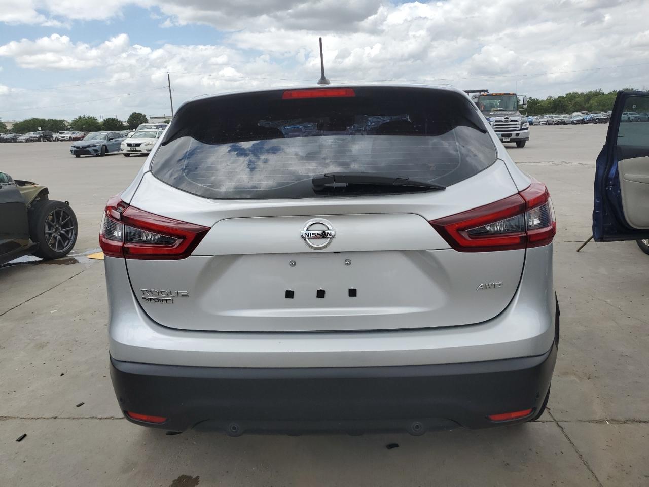 2022 Nissan Rogue Sport S VIN: JN1BJ1AW3NW682149 Lot: 58923484