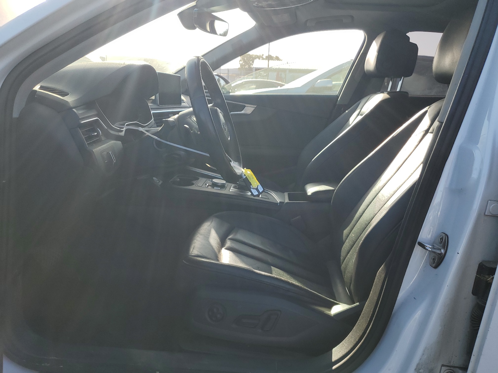 WAULMAF49JN019469 2018 Audi A4 Premium Plus