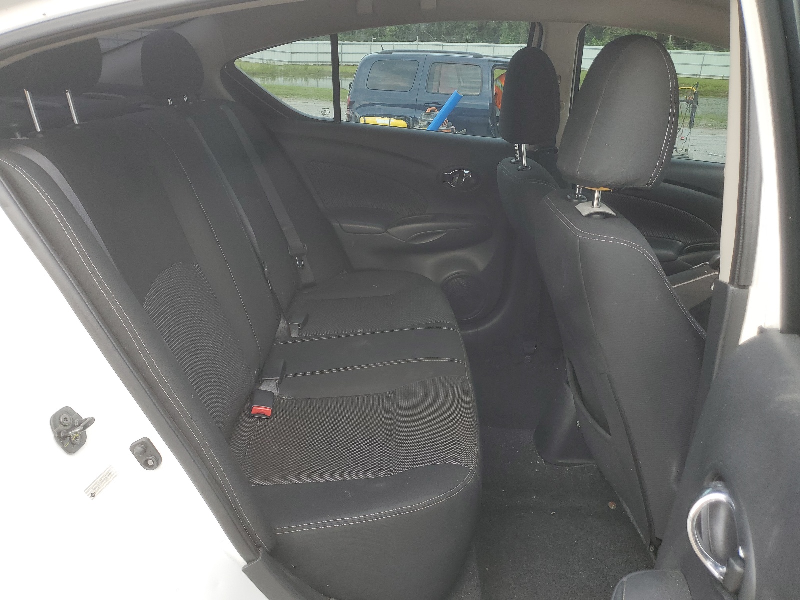 3N1CN7AP7JL879961 2018 Nissan Versa S