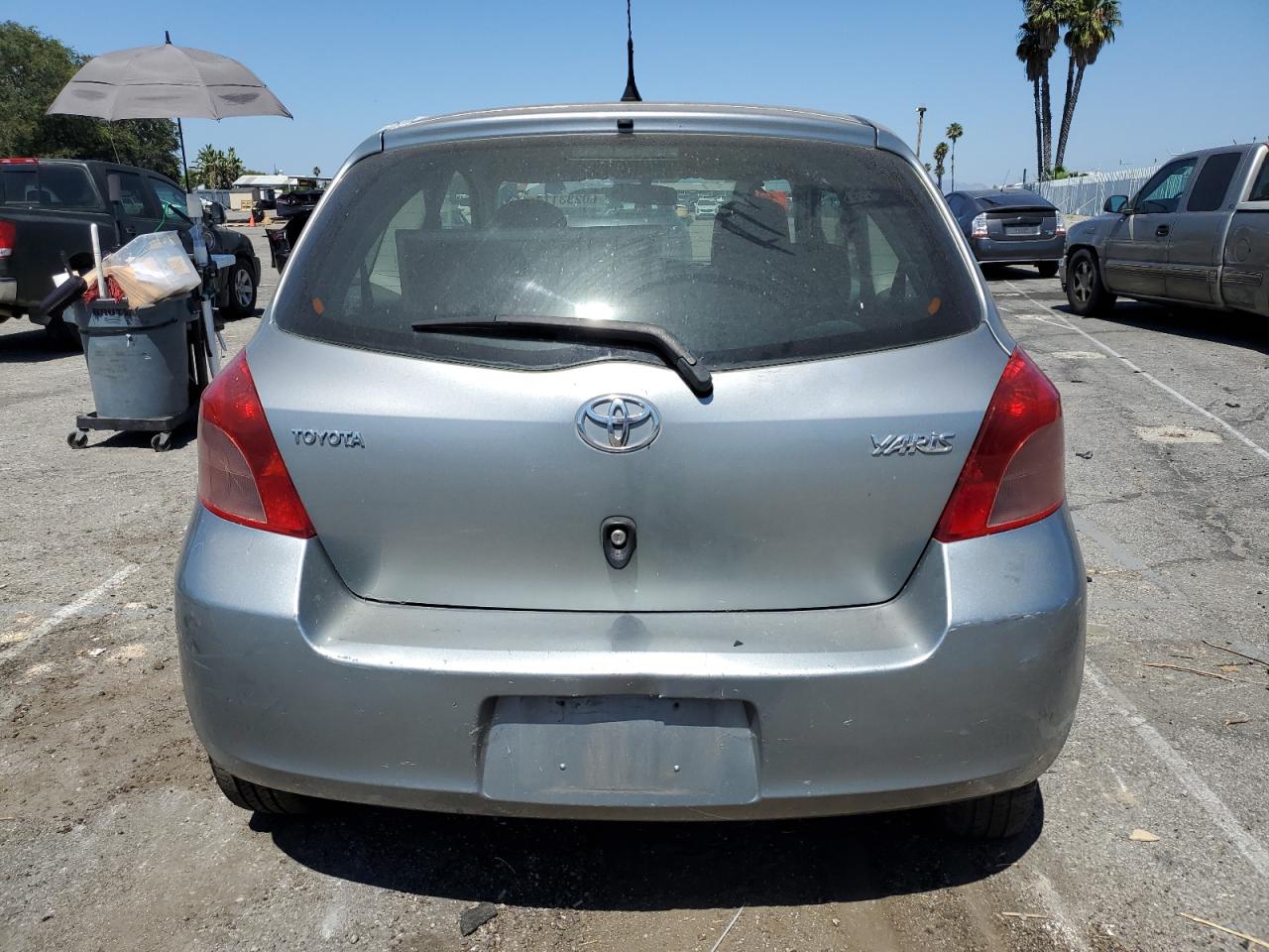 2008 Toyota Yaris VIN: JTDJT923585171039 Lot: 60283114