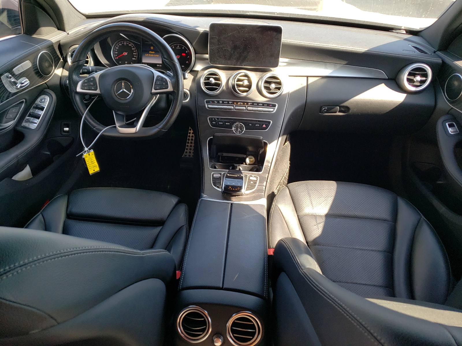 55SWF4JB2GU147687 2016 Mercedes-Benz C 300