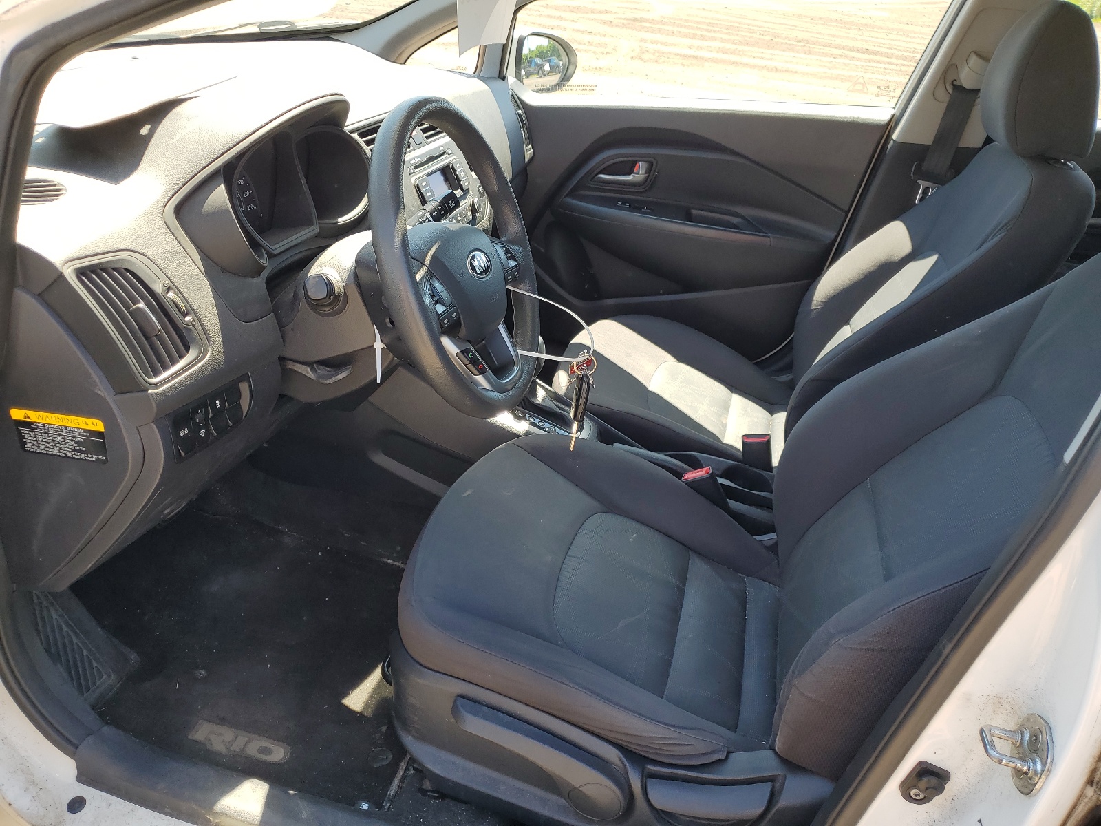 KNADM5A34F6518658 2015 Kia Rio Lx