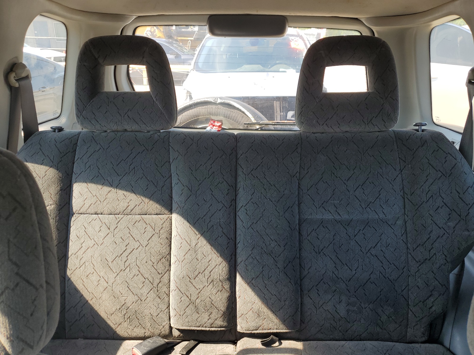 2CNBE634016936054 2001 Chevrolet Tracker Lt