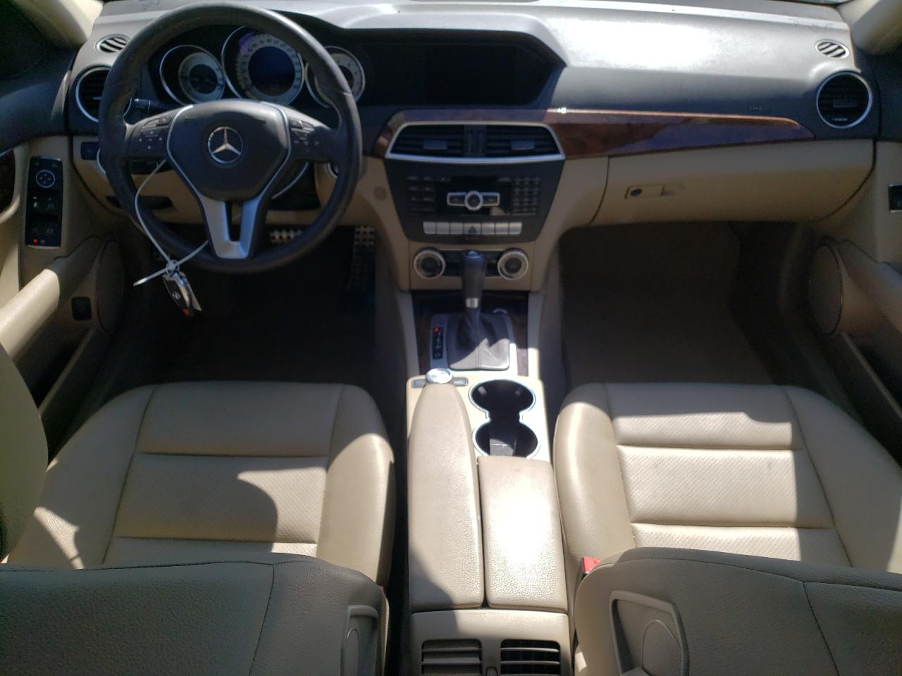 2012 Mercedes-Benz C 250 VIN: WDDGF4HB4CR215283 Lot: 58993004