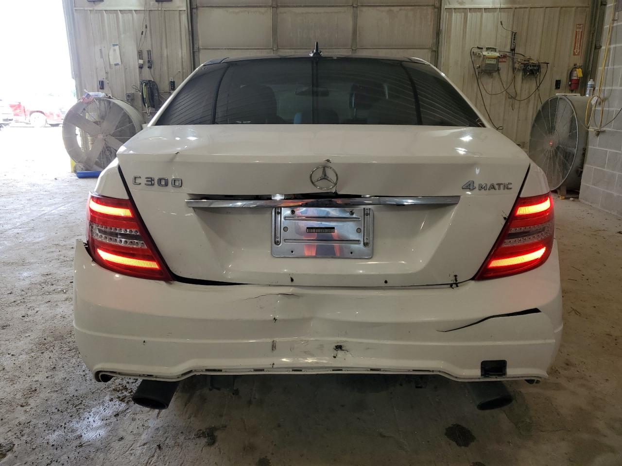 2013 Mercedes-Benz C 300 4Matic VIN: WDDGF8AB1DA879140 Lot: 56475194