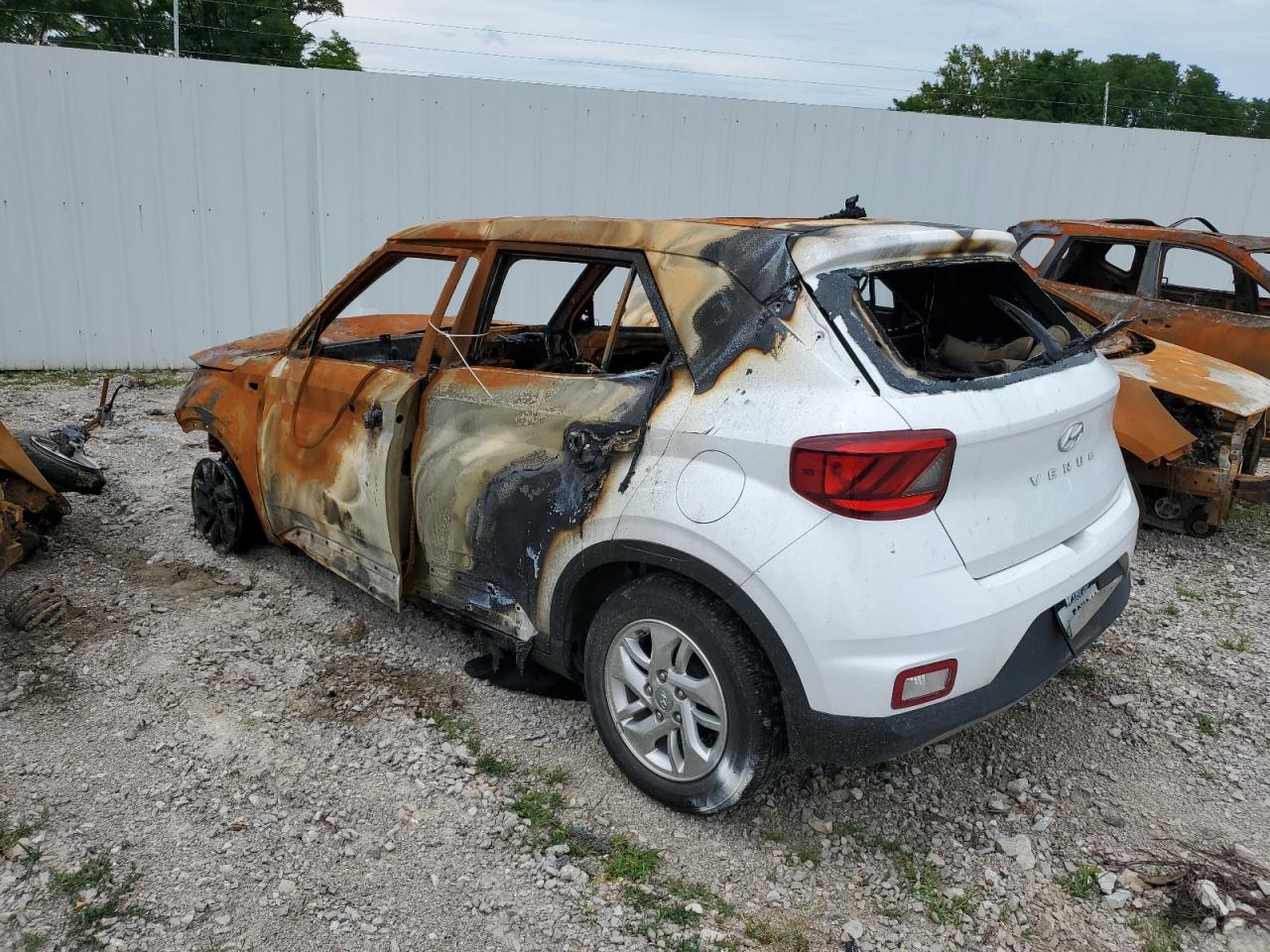 2022 Hyundai Venue Se VIN: KMHRB8A34NU207608 Lot: 59405884