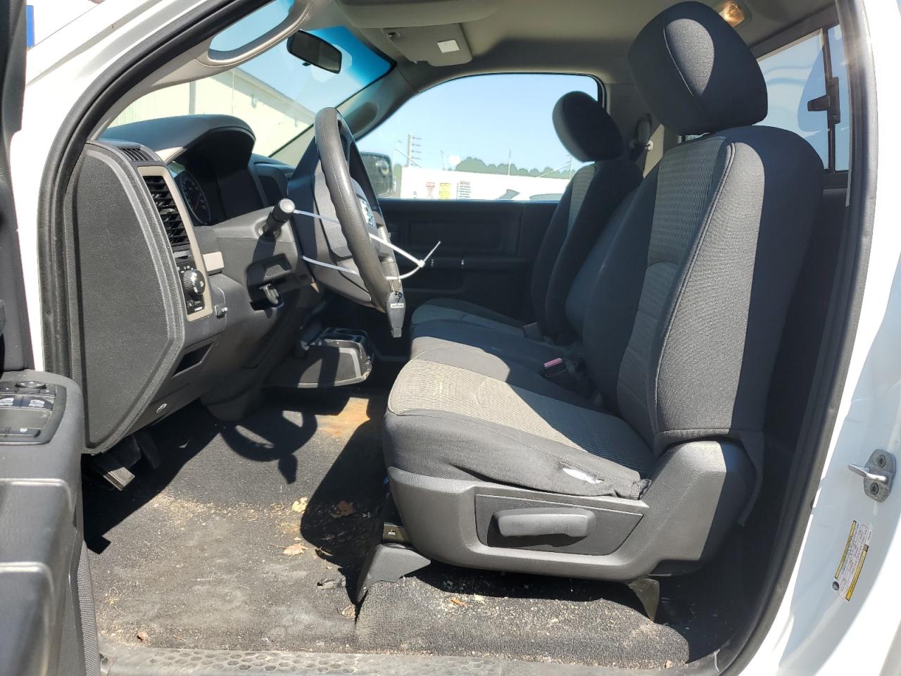3D7JV1ET0BG633035 2011 Dodge Ram 1500