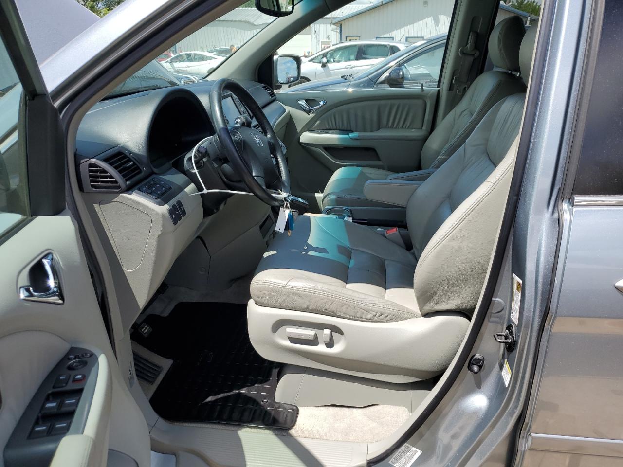 2006 Honda Odyssey Touring VIN: 5FNRL38806B105531 Lot: 58261904